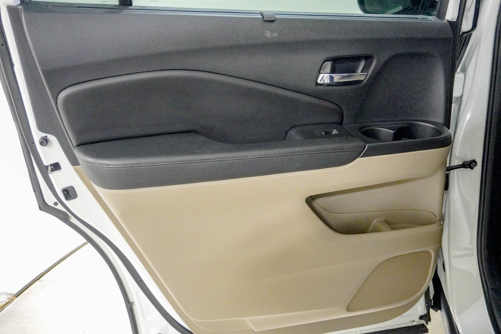 Used 2020 Honda Pilot Touring image 40