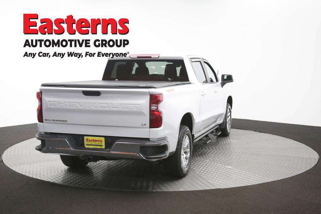 Used 2023 Chevrolet Silverado 1500 LT AWD/4WD image 40