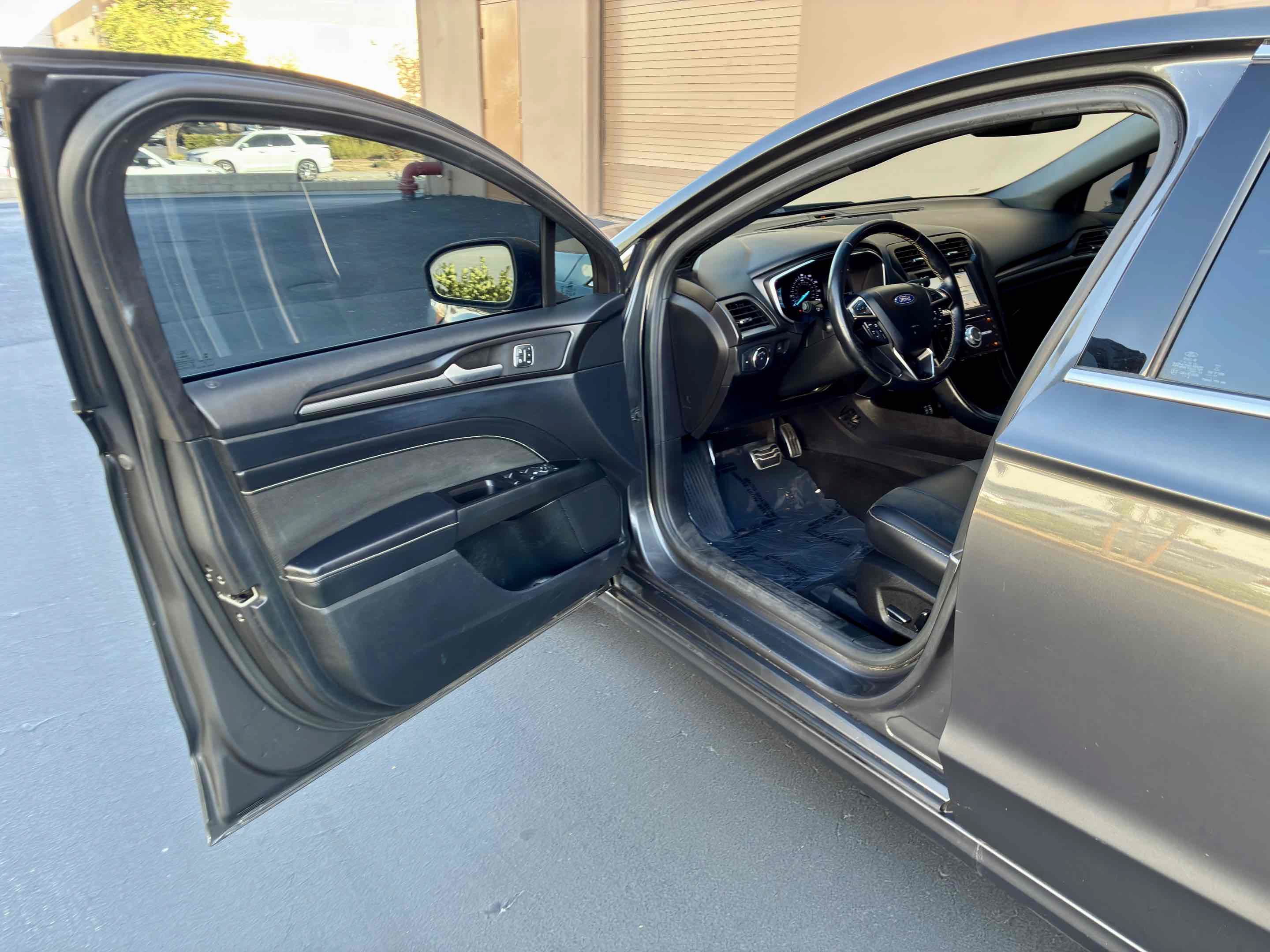 Used 2019 Ford Fusion Sport AWD/4WD image 38