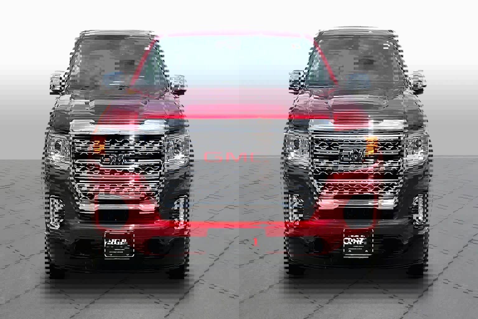 Used 2022 GMC Canyon Denali image 4