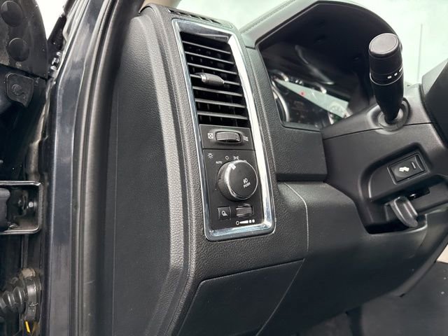 Used 2016 RAM 2500 Laramie image 25