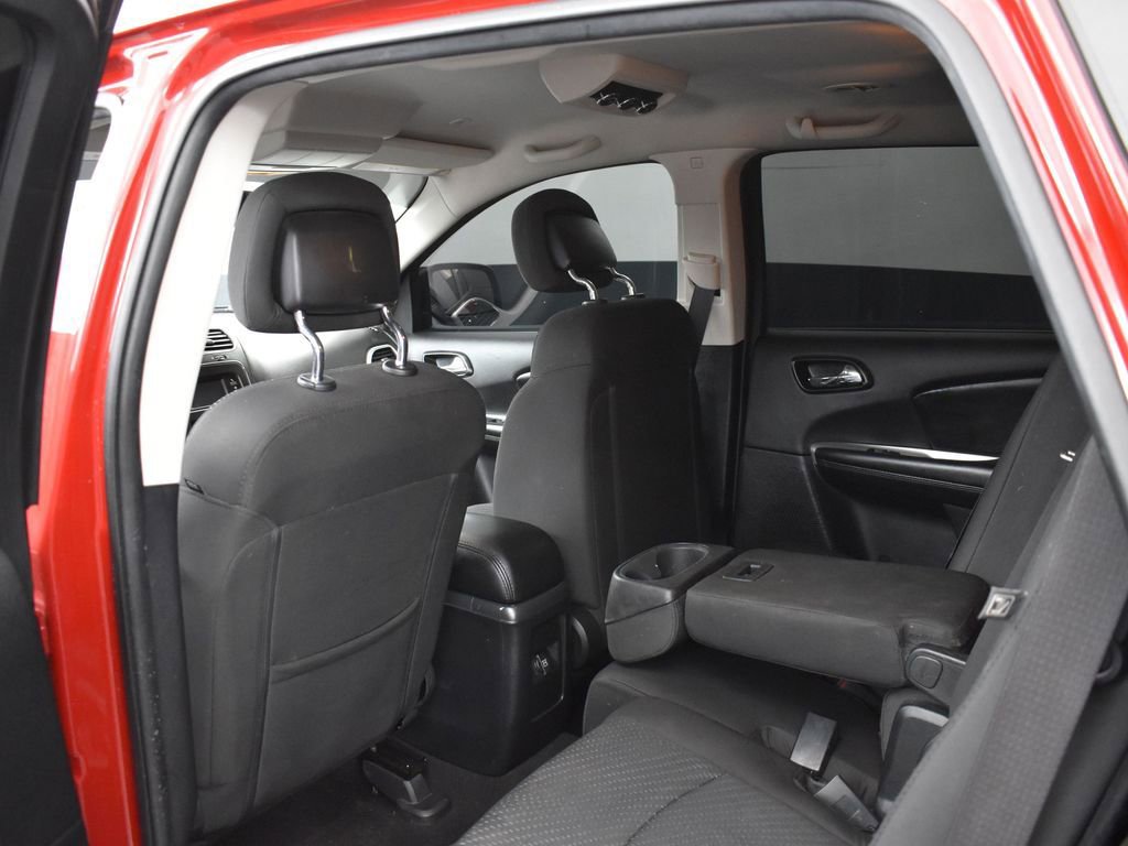 Used 2018 Dodge Journey SE w/ Popular Equipment Group image 25