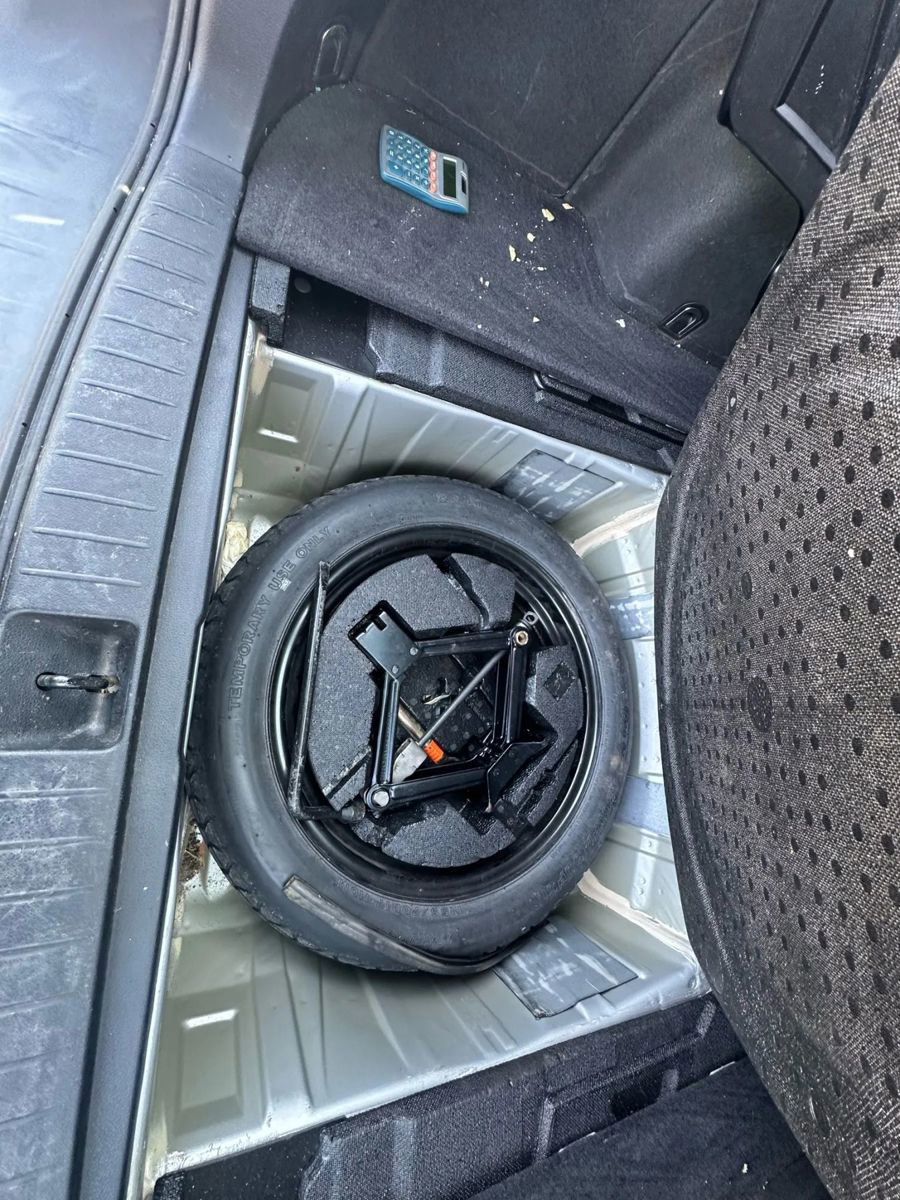 Used 2006 Subaru Outback 2.5i Limited image 12