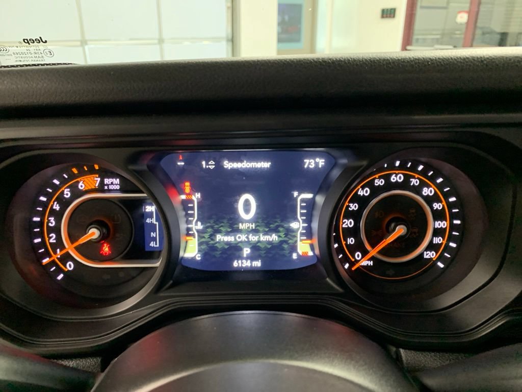 Used 2024 Jeep Wrangler Sport AWD/4WD image 19