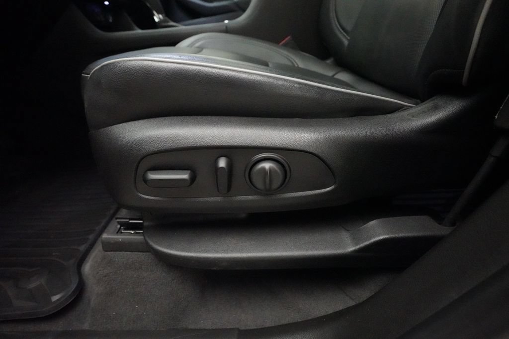 Used 2020 Chevrolet Traverse High Country AWD/4WD image 30