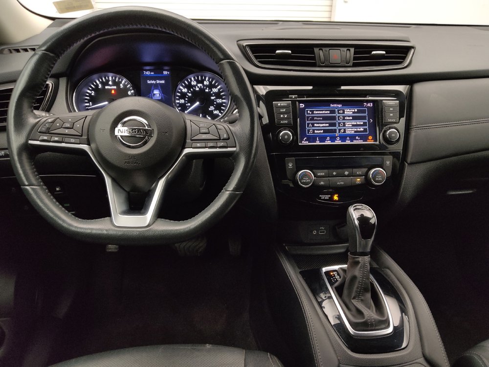 Used 2018 Nissan Rogue SL FWD image 22
