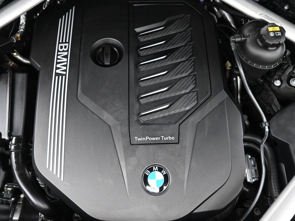 Used 2022 BMW X7 xDrive40i w/ Premium Package image 29