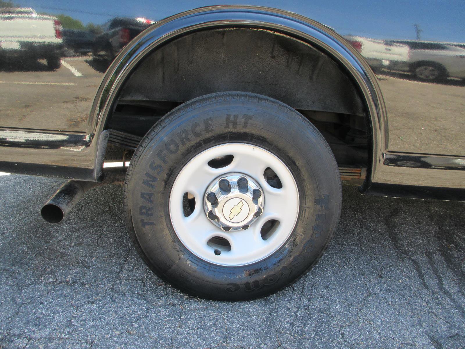 Used 2013 Chevrolet Express 3500 LT w/ LT Preferred Equipment Group RWD image 28