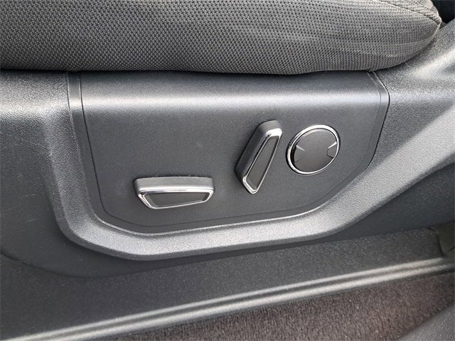 Used 2018 Ford F150 XLT w/ Equipment Group 302A Luxury image 19