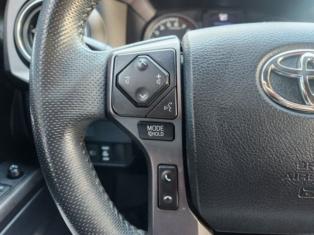 Used 2020 Toyota Tacoma TRD Sport w/ Technology Package image 29