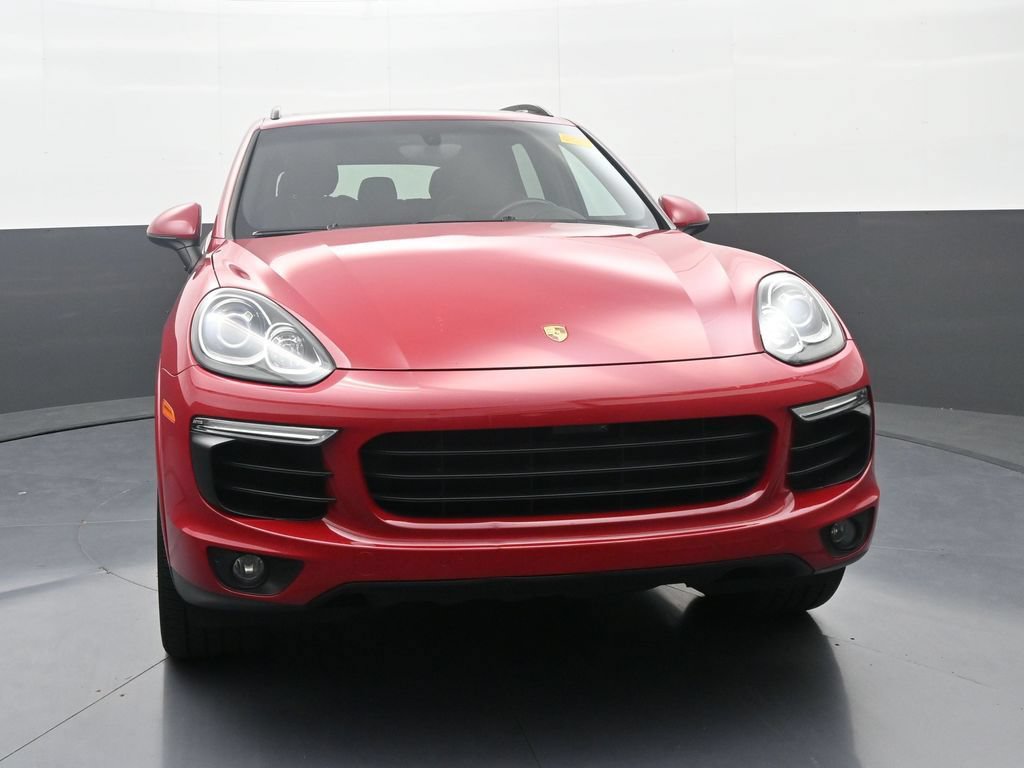 Used 2018 Porsche Cayenne S AWD/4WD image 2