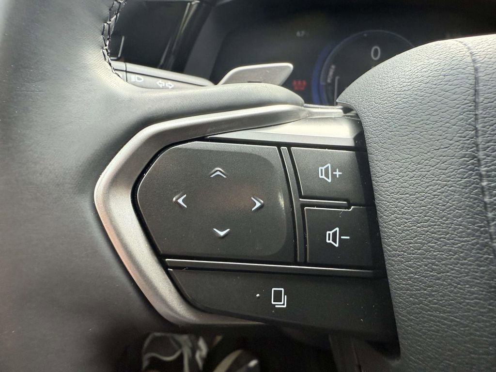 Used 2023 Lexus RZ 450e Premium w/ Technology Package image 23