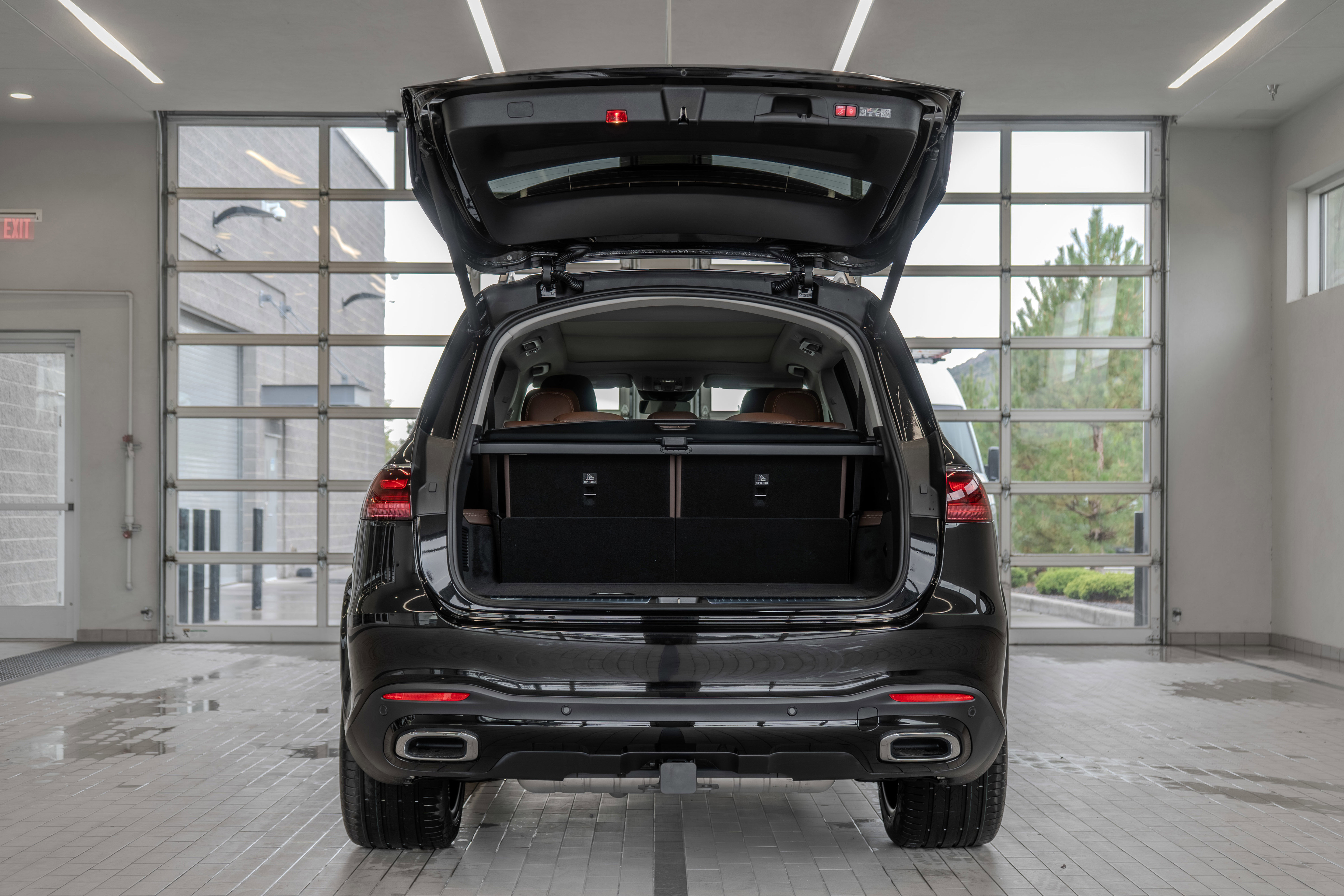 New 2026 Mercedes-Benz GLS 450 4MATIC image 16