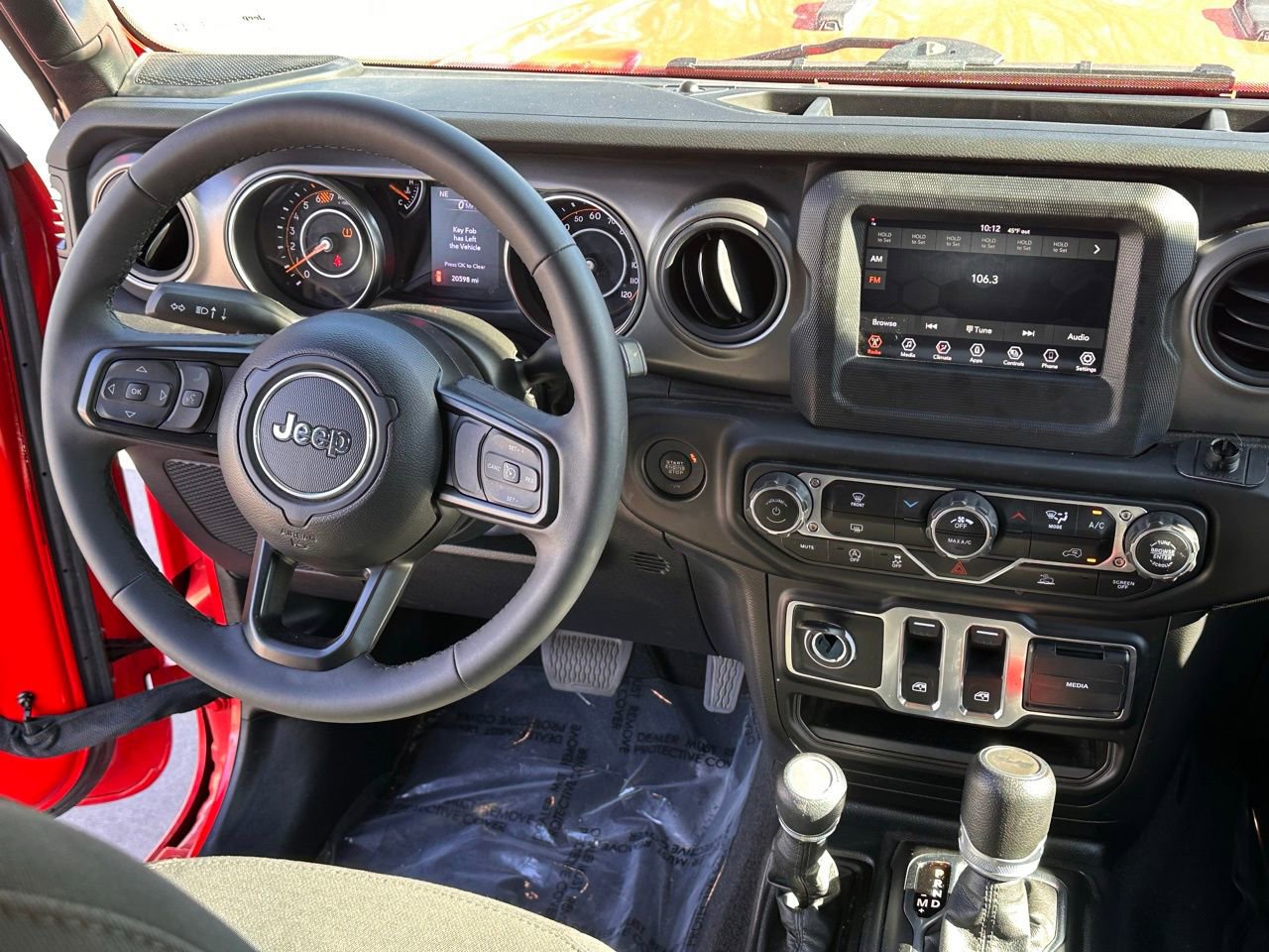 Used 2023 Jeep Wrangler Sport S image 18