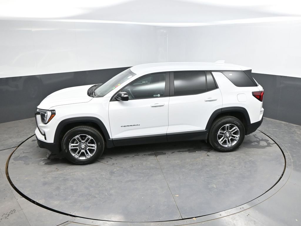 Used 2025 GMC Terrain Elevation AWD/4WD image 27