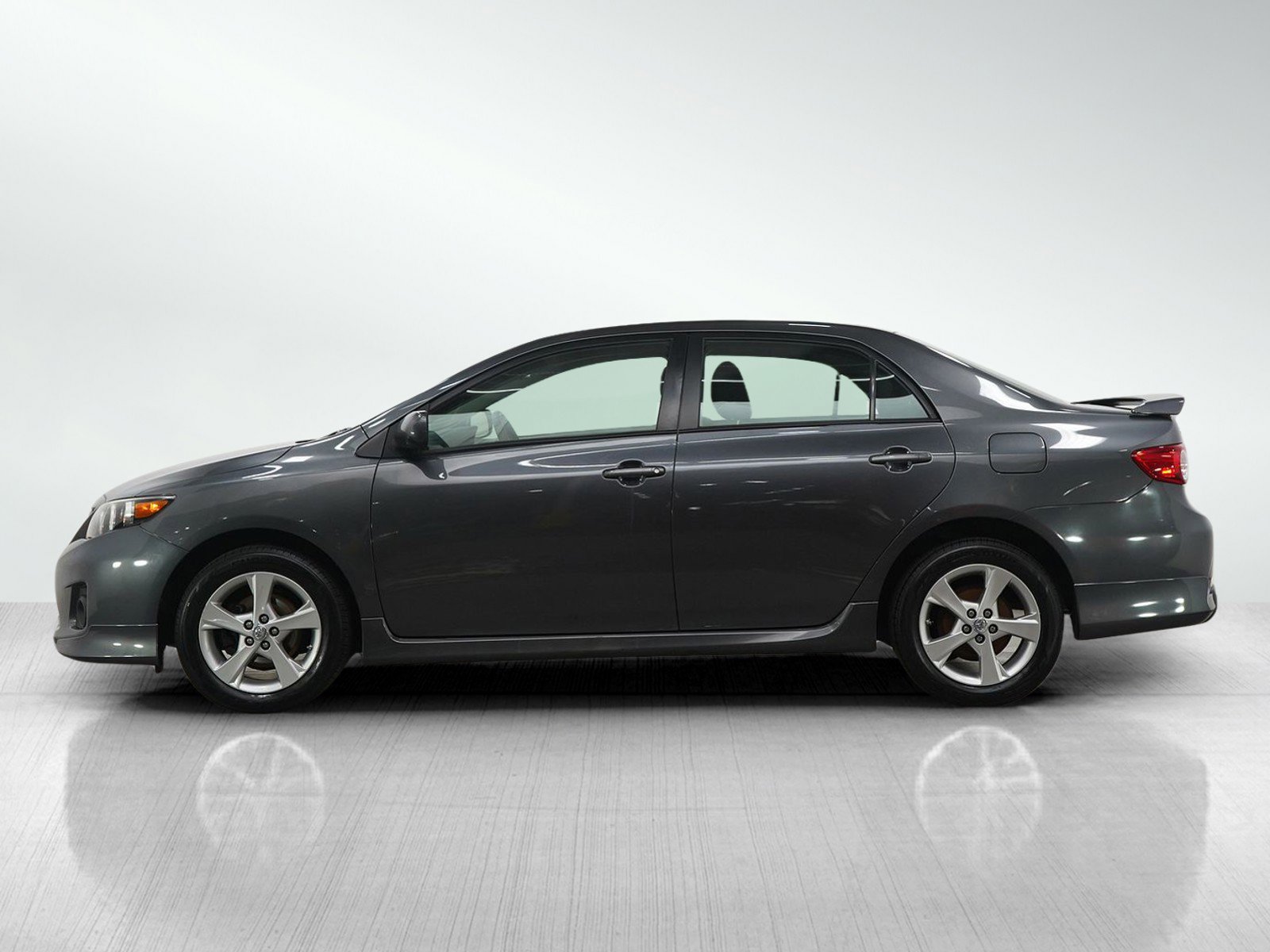 Used 2013 Toyota Corolla S Special Edition image 2