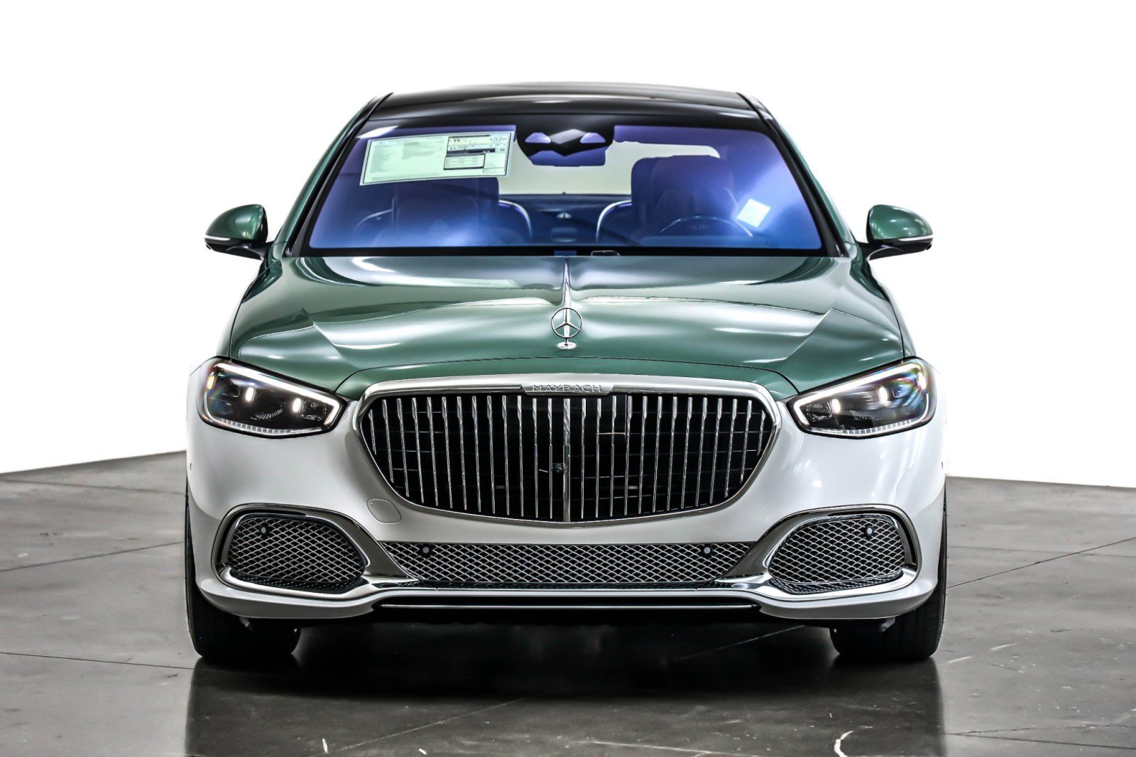 Used 2026 Mercedes-Benz Maybach S 680 4MATIC image 2