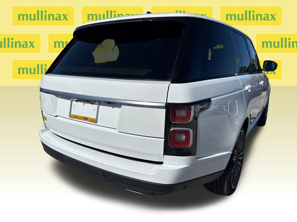 Used 2020 Land Rover Range Rover HSE image 4