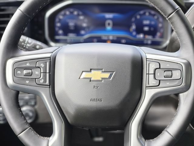 Used 2024 Chevrolet Silverado 1500 LT AWD/4WD image 16