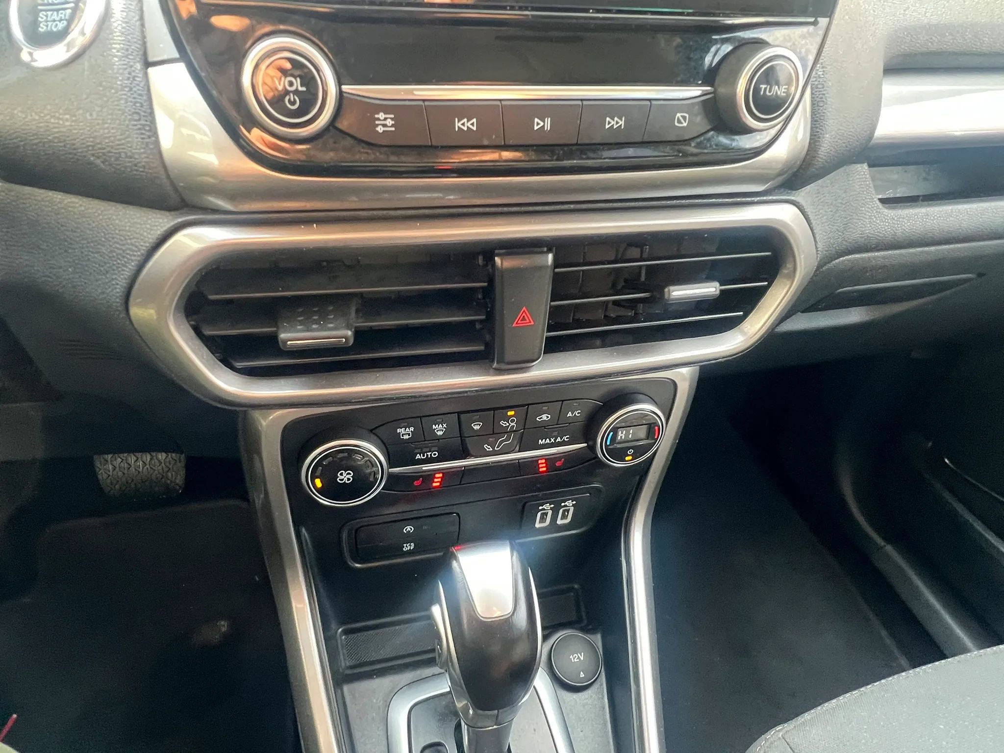 Used 2019 Ford EcoSport SE w/ SE Convenience Package AWD/4WD image 22
