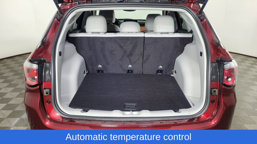 Used 2022 Jeep Compass Limited image 10