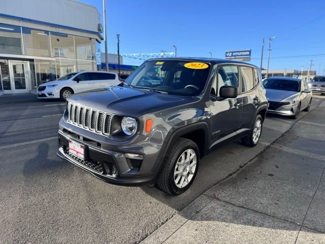 Used 2023 Jeep Renegade Latitude