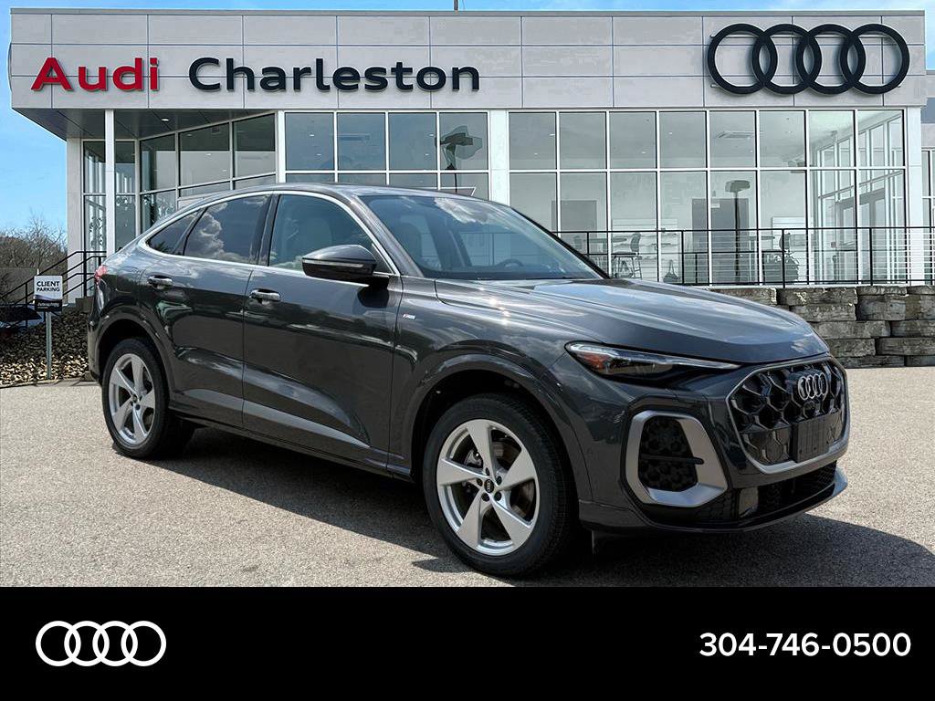 Certified 2025 Audi Q5 Premium Plus w/ Premium Plus