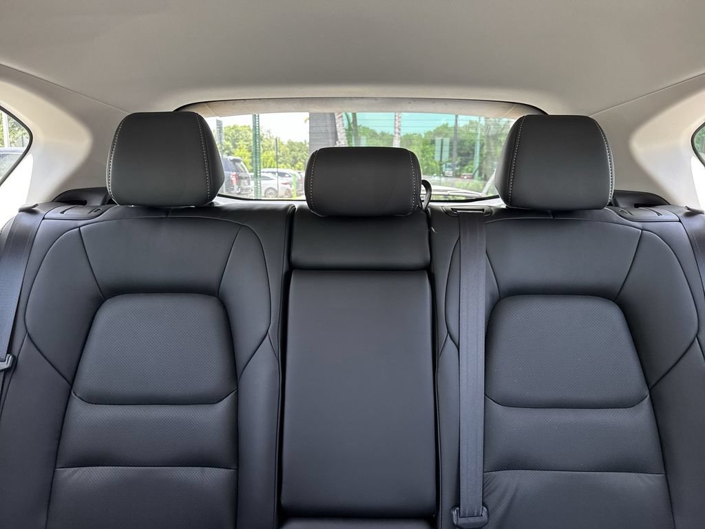 Certified 2025 MAZDA CX-5 AWD 2.5 S w/ Select Package image 18