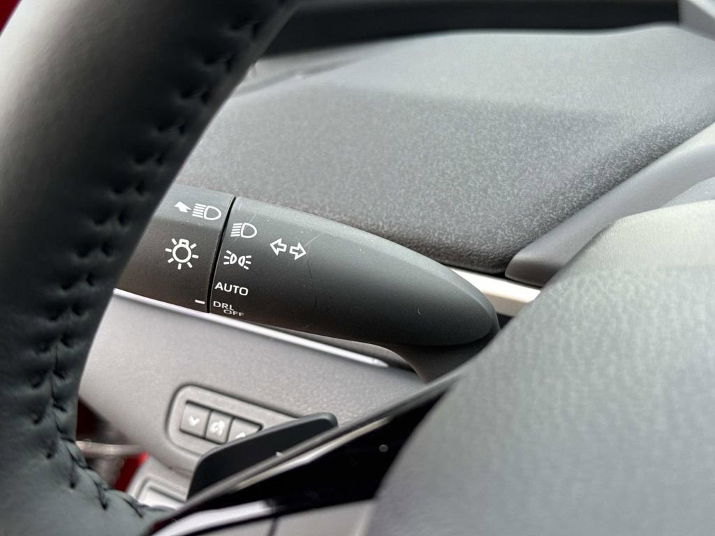 New 2026 Subaru Solterra image 37