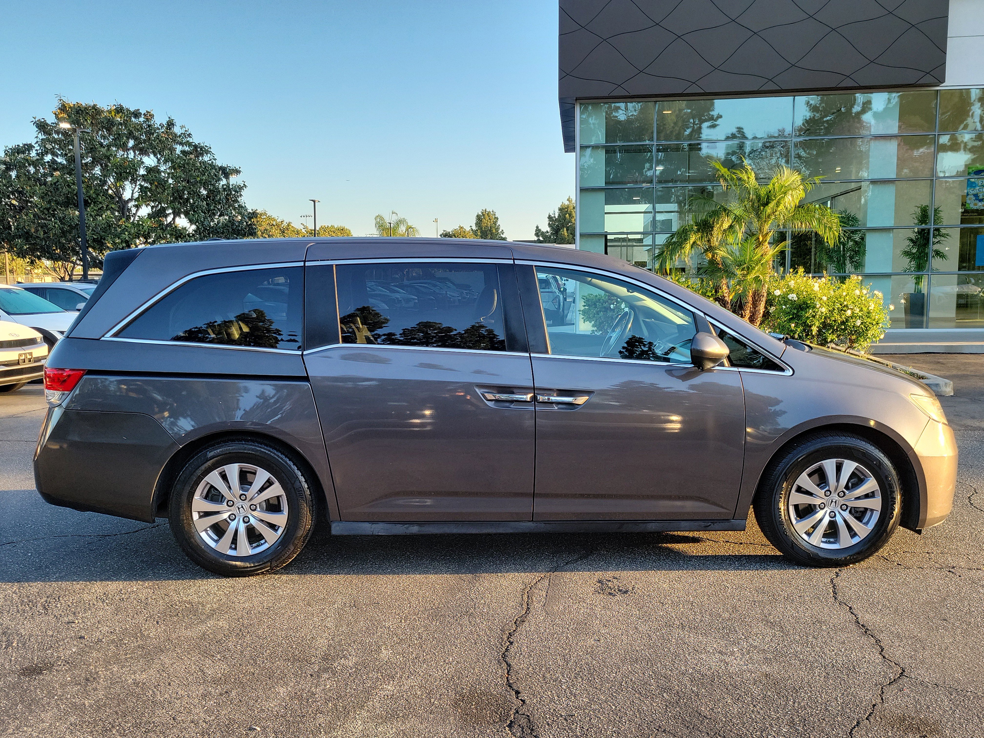 Used 2015 Honda Odyssey EX-L image 5