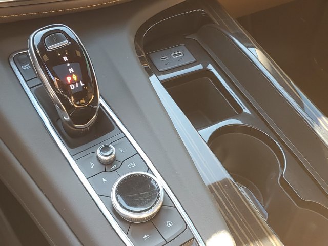 Certified 2021 Cadillac Escalade Sport AWD/4WD image 25