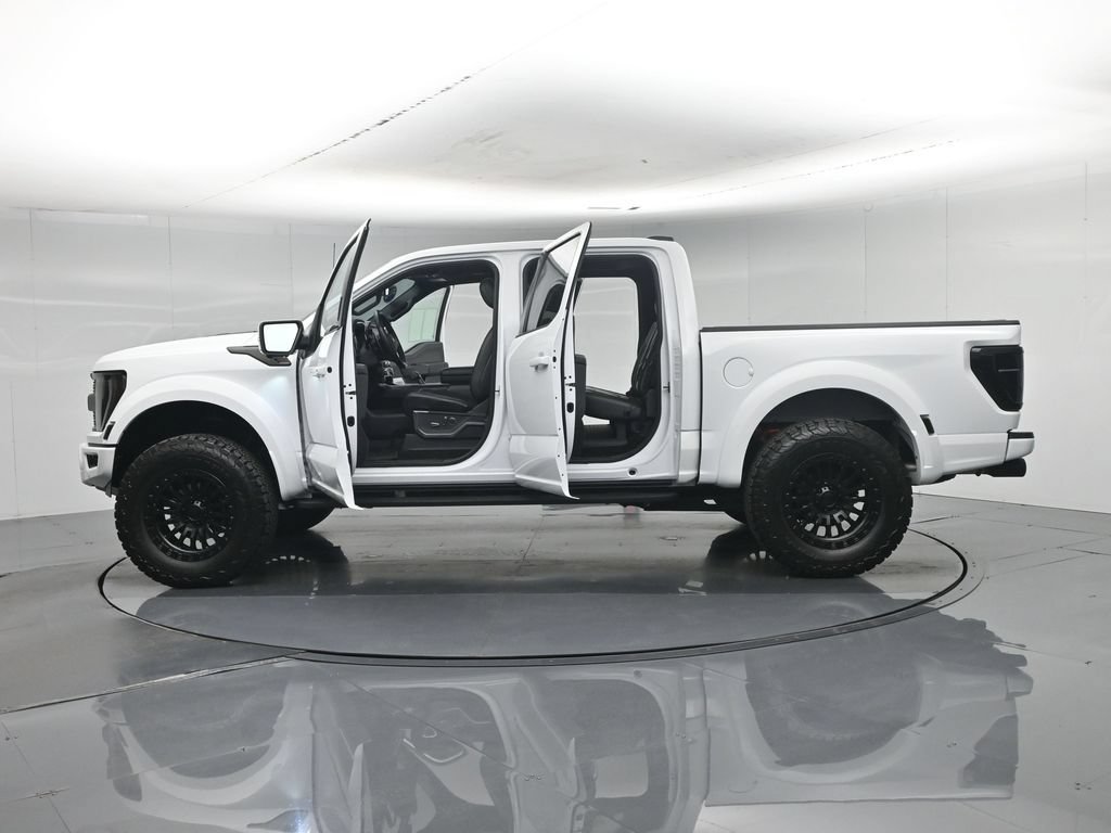 Used 2022 Ford F150 Raptor w/ Equipment Group 801A High AWD/4WD image 40