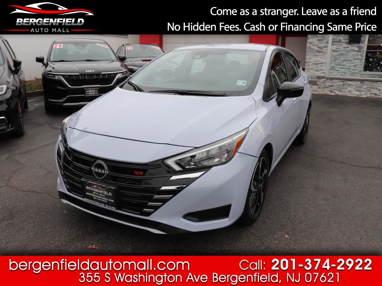 Used 2024 Nissan Versa SR image 1
