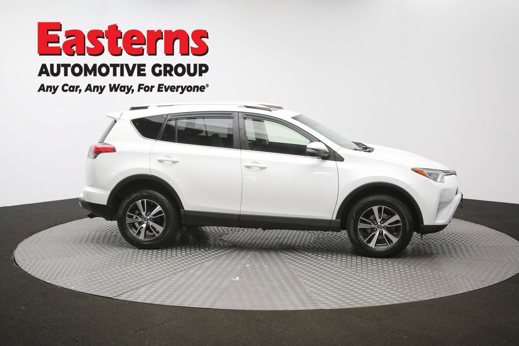 Used 2018 Toyota RAV4 XLE AWD/4WD image 48