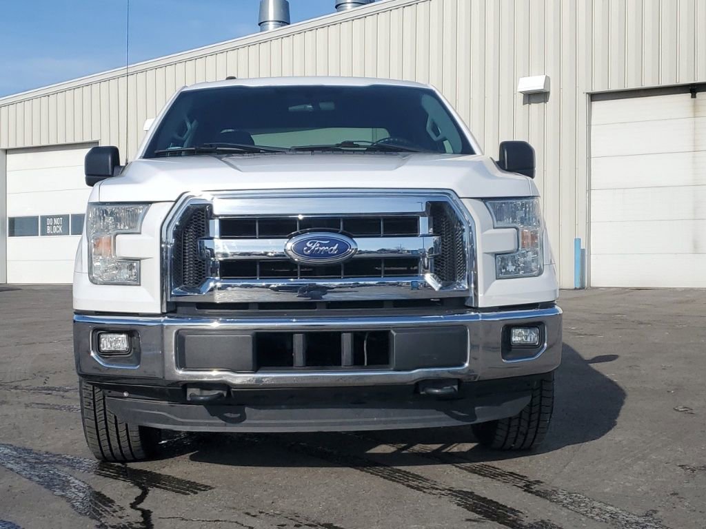 Used 2015 Ford F150 XLT image 2