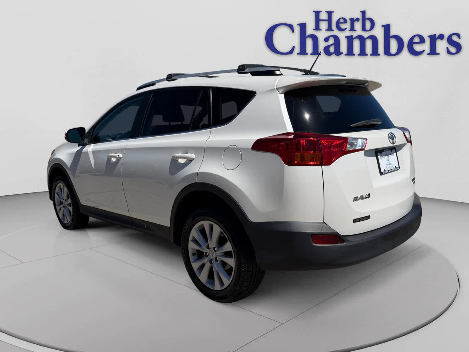 Used 2013 Toyota RAV4 Limited AWD/4WD image 3