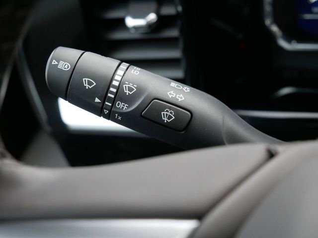 Used 2024 Chevrolet Silverado 2500 LTZ w/ LTZ Convenience Package image 24