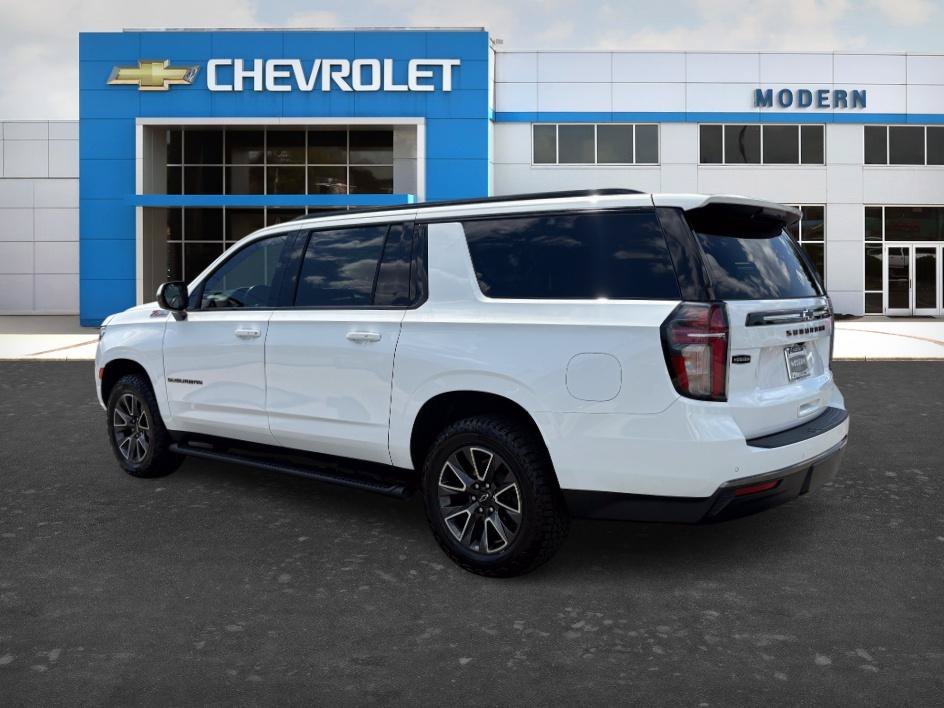 Used 2021 Chevrolet Suburban Z71 AWD/4WD image 3