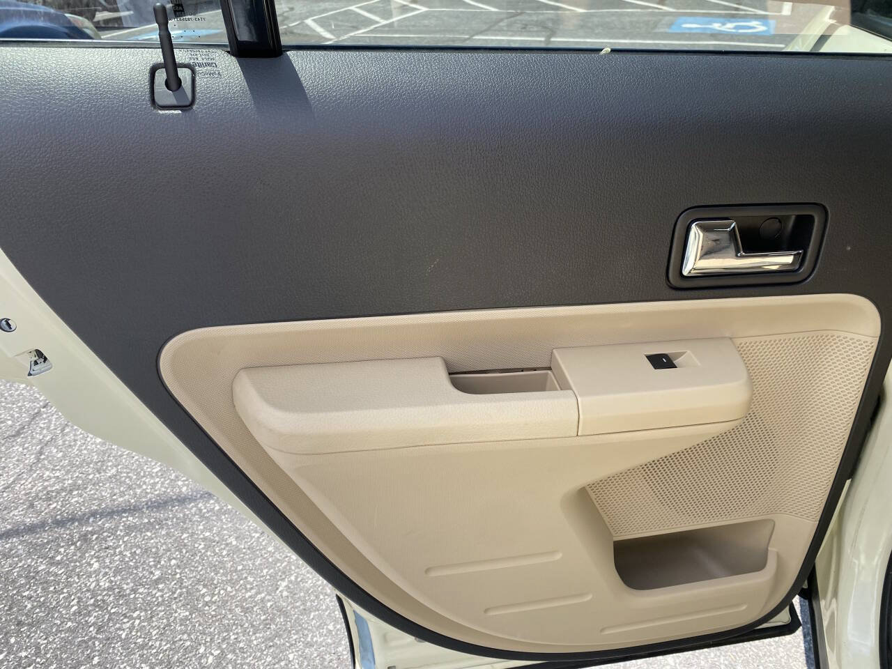 Used 2008 Ford Edge SE FWD image 13