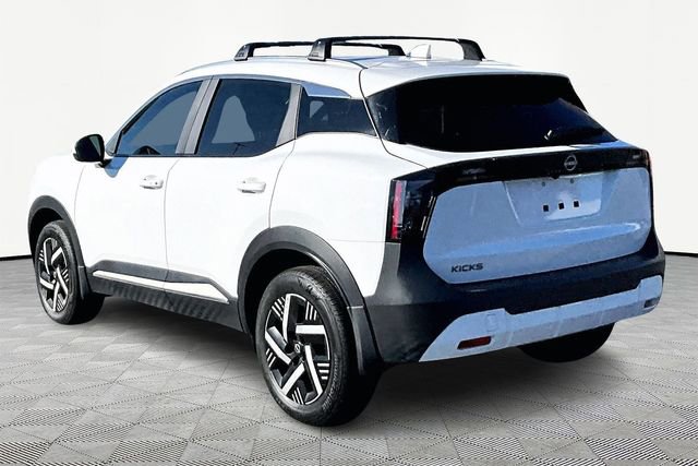 Used 2025 Nissan Kicks SV w/ SV Premium Package image 4