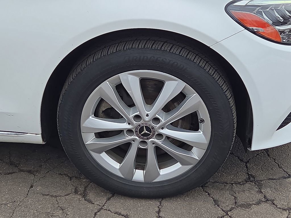 Used 2019 Mercedes-Benz C 300 4MATIC Sedan w/ Premium Package image 8