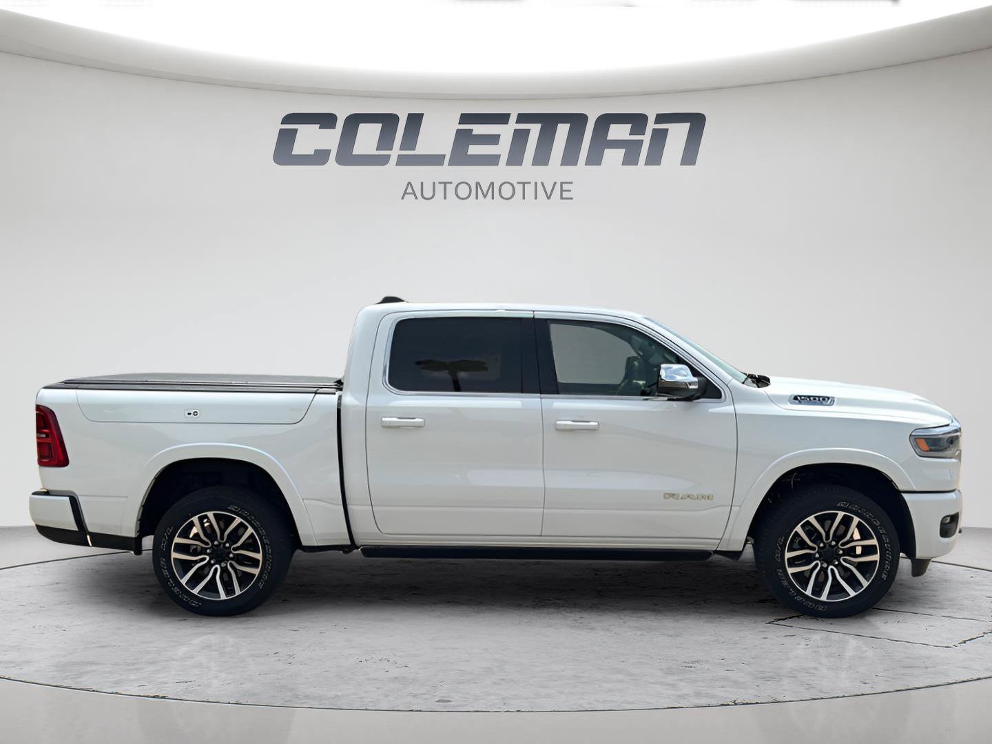 Used 2026 RAM 1500 Limited AWD/4WD image 6
