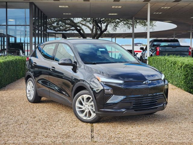 New 2027 Chevrolet Bolt LT w/ Comfort Package image 2