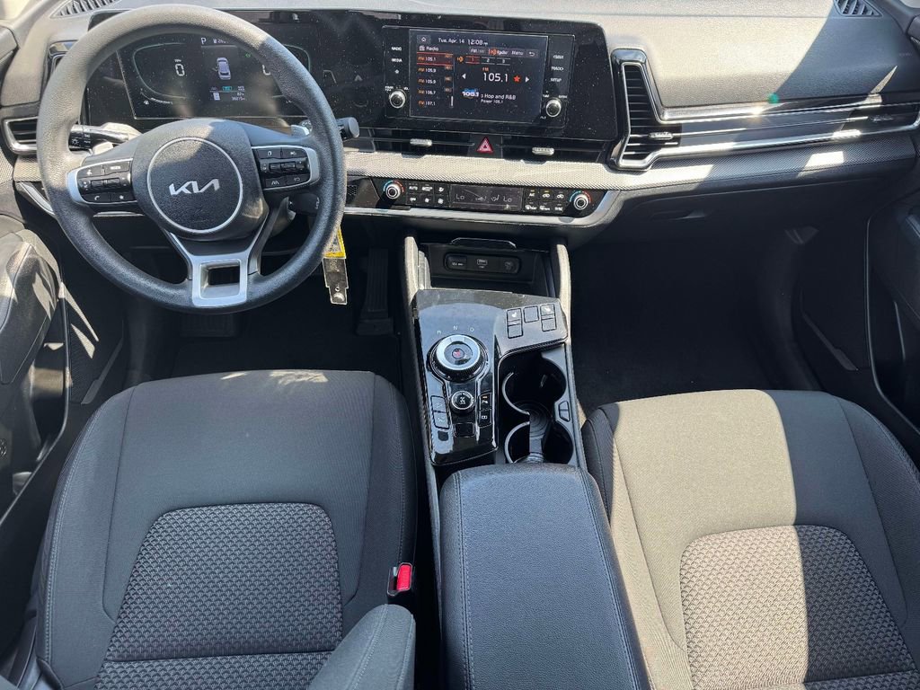 Used 2023 Kia Sportage LX AWD/4WD image 11