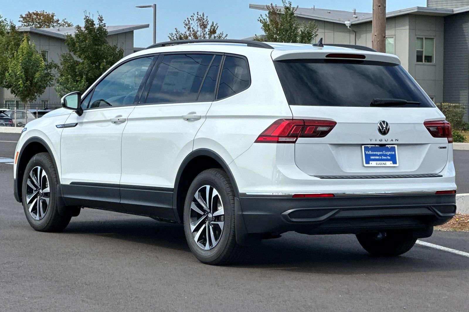Used 2024 Volkswagen Tiguan S image 6