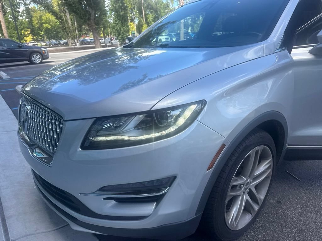 Used 2019 Lincoln MKC Reserve w/ MKC Climate Package AWD/4WD image 3