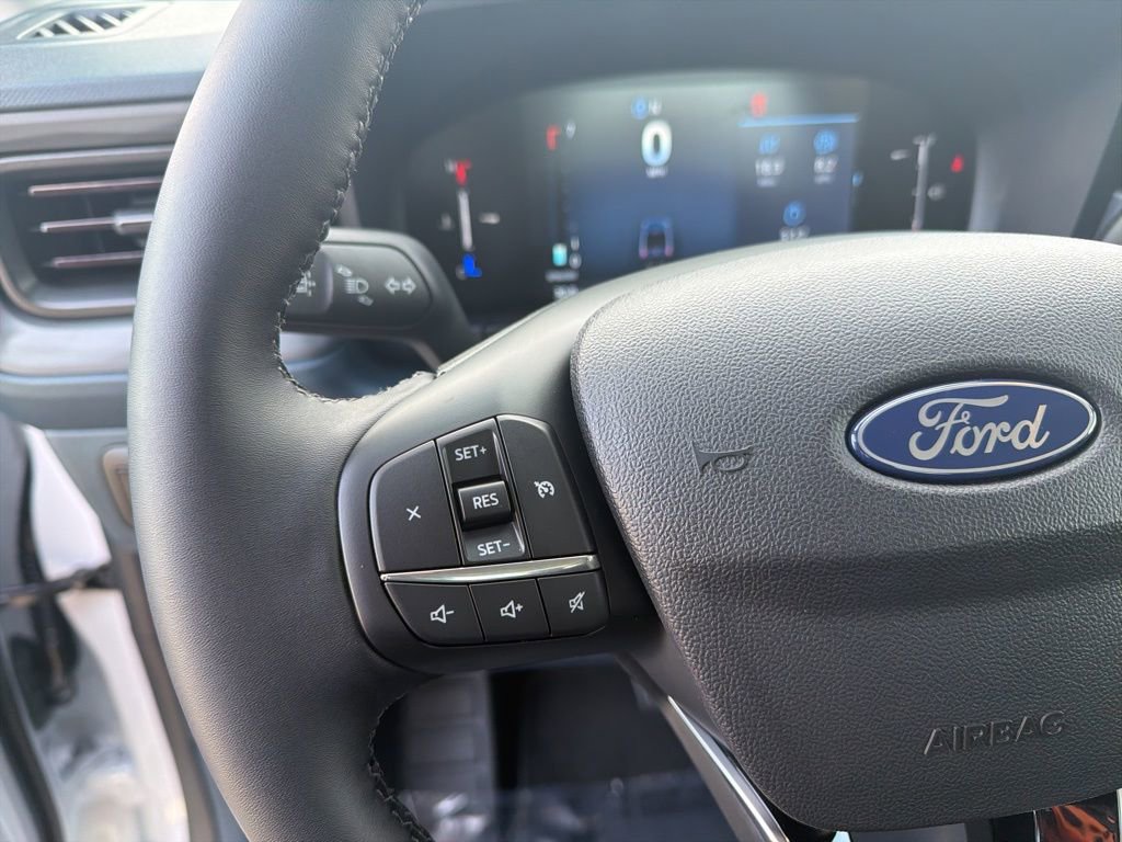 Certified 2025 Ford Maverick XLT w/ XLT Luxury Package image 24