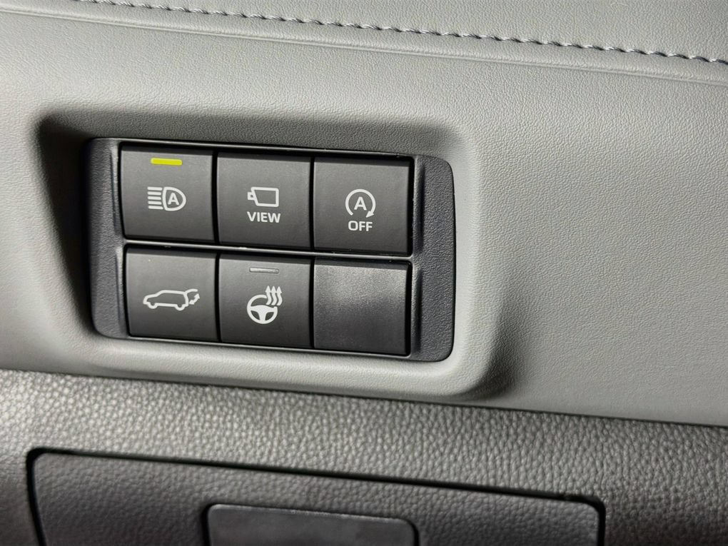New 2026 Toyota Highlander Limited AWD/4WD image 14
