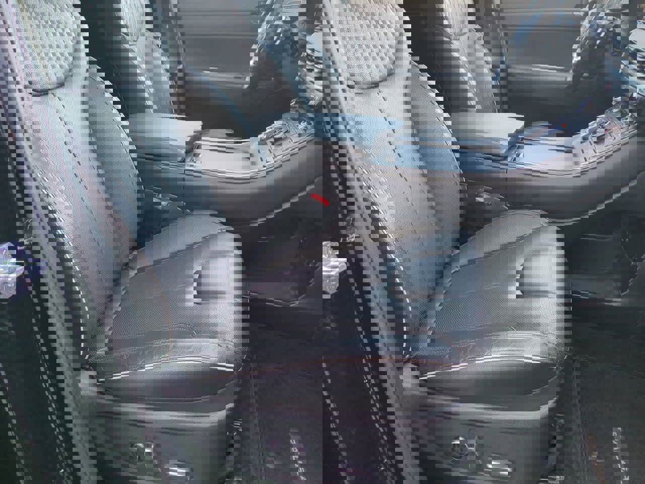 Used 2023 Hyundai Palisade Limited image 21