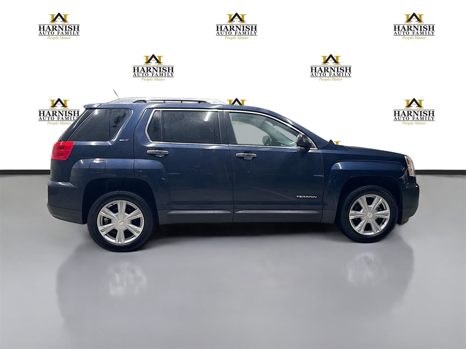 Used 2017 GMC Terrain SLT w/ Driver Alert Package I image 4